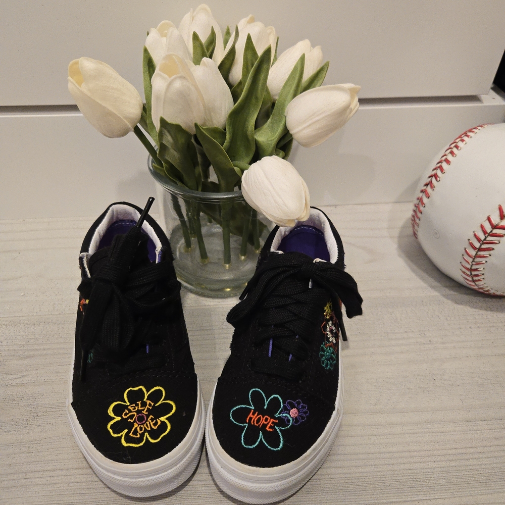 Vans Old Skool Cultivate Care Black Floral Sneakers 11.5 little Kid  Limited Ed.